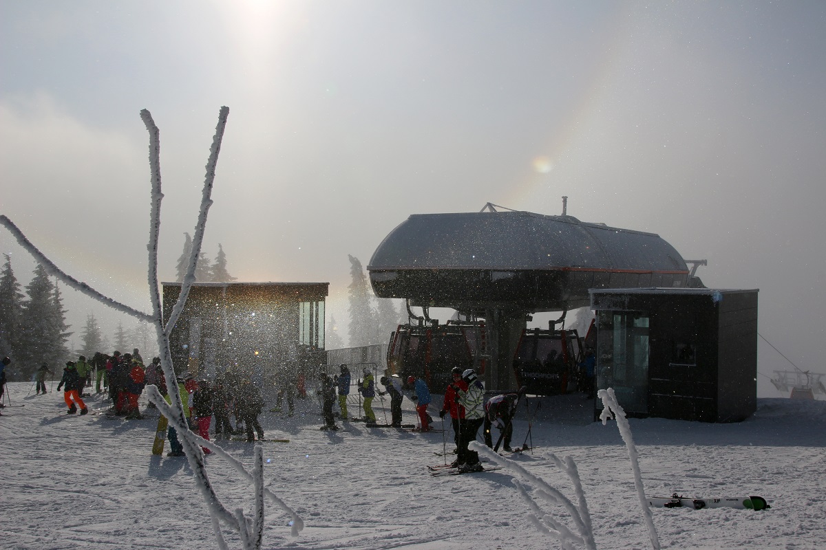 Bergstation des neue Skilifts am Hochficht - INNs HOLZ