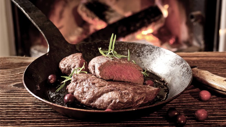 INNs HOLZ Holzfällerhütte Steak